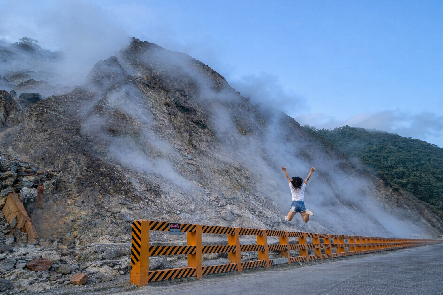 Valencia Sulfur Vents - Natural Hot Springs